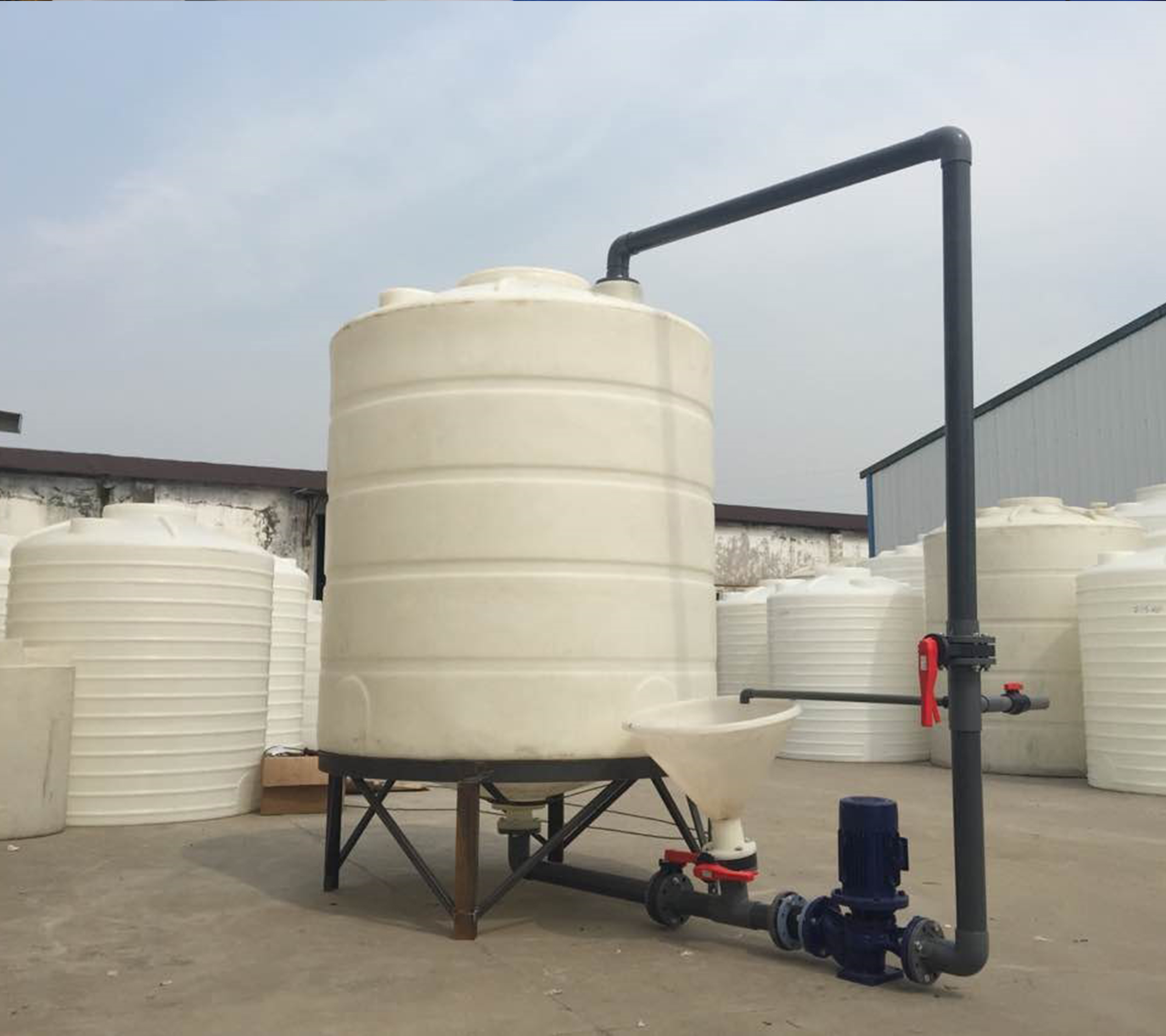 防腐儲(chǔ)罐采用的防腐涂料都有哪些及耐腐蝕性突出